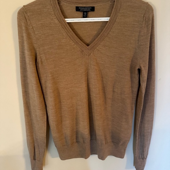 Marina Wool Sweater - Picture 2 of 5
